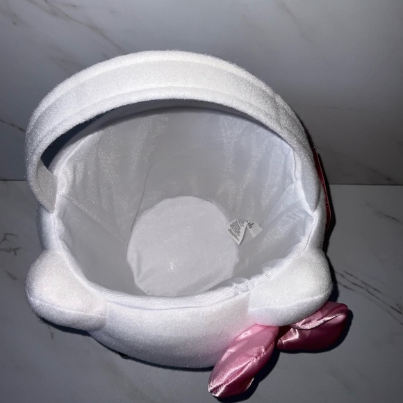 Hello Kitty plush Easter basket/bucket - Picture 5 of 12